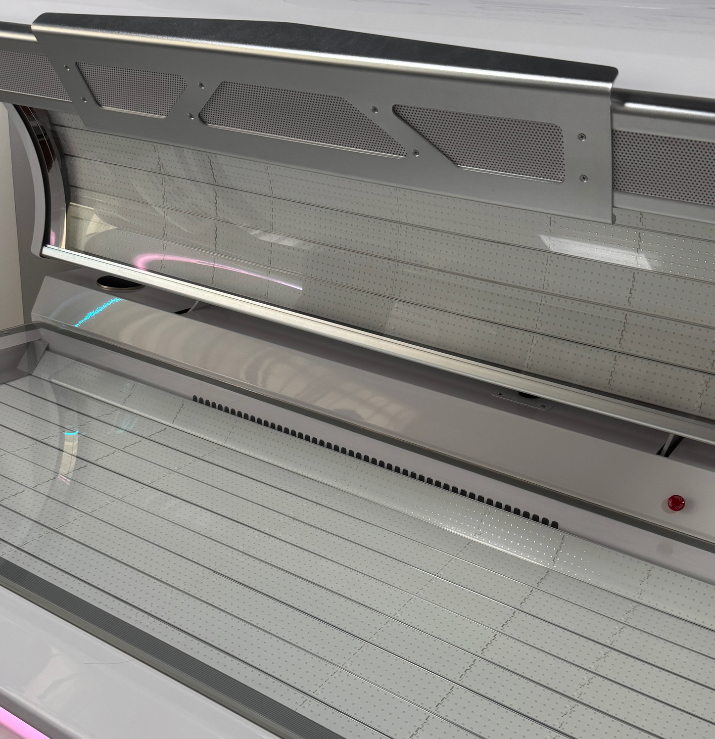 Future Form™ CORE & CORE PLUS Red Light Therapy Beds
