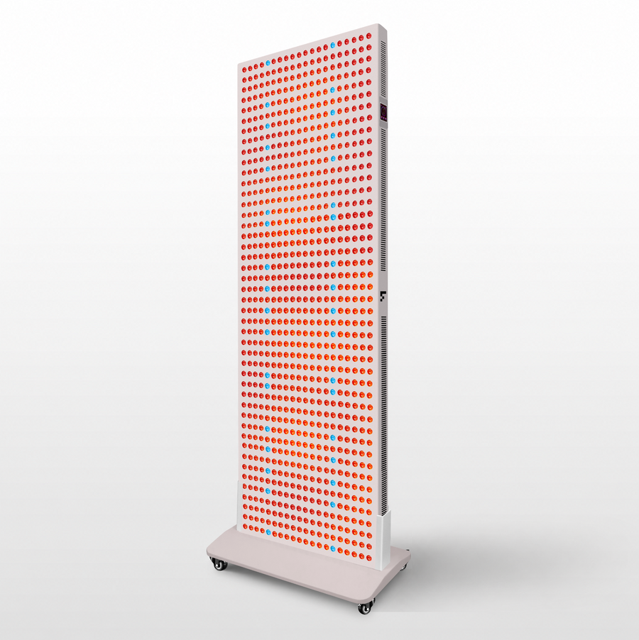 Future Form 4500 PRO red and near-infrared light therapy panel