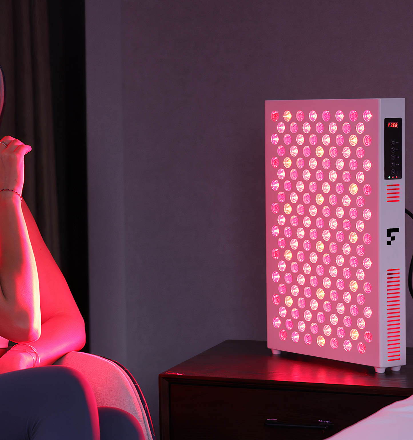 Future Form 750 - Red Light Therapy Panel
