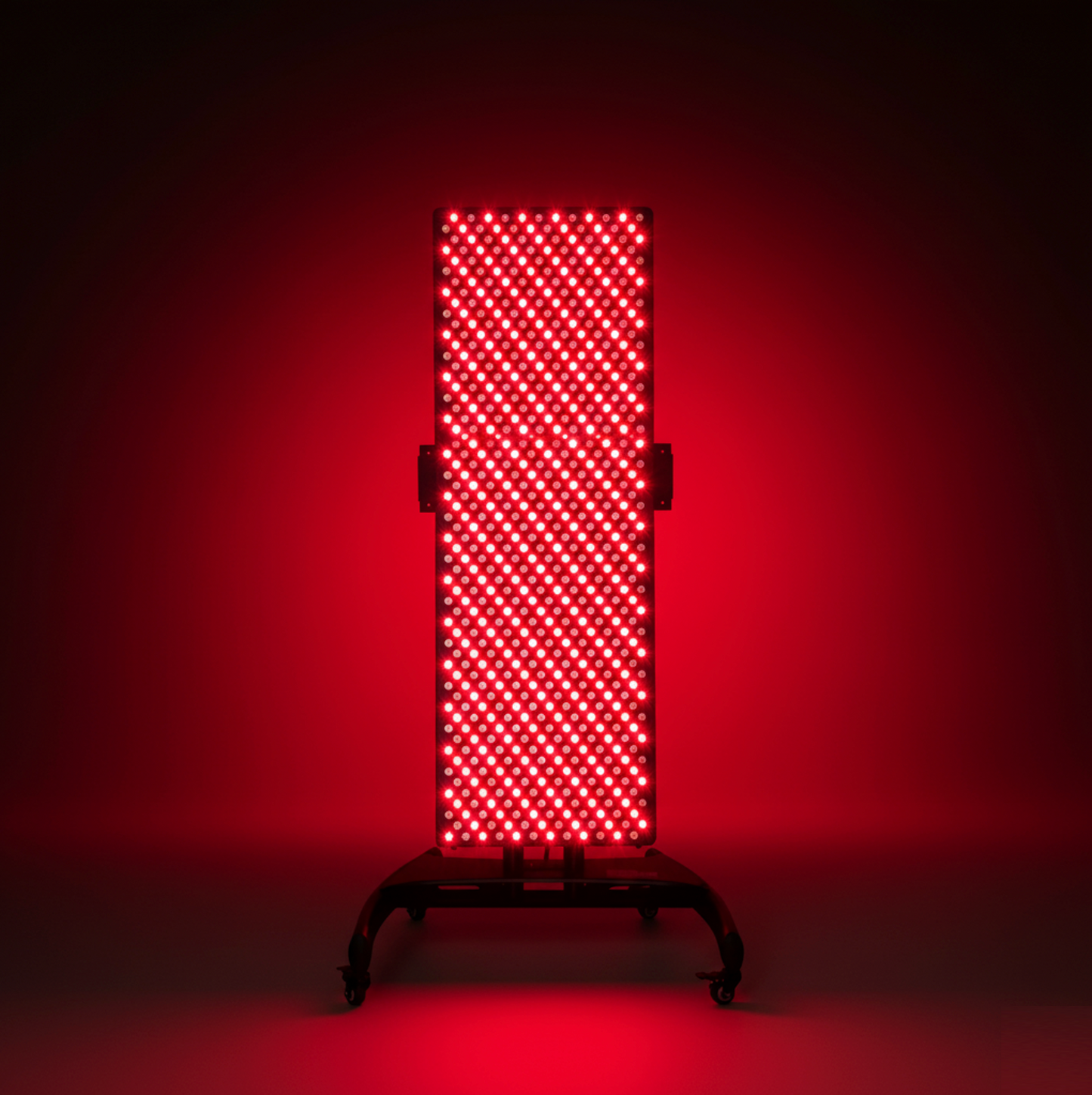 FUTURE FORM™ 3600 PRO Red/NIR Light Panel with Floor Stand