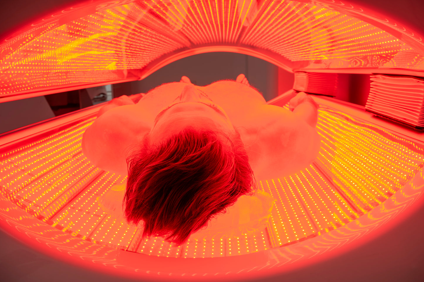 ZEN Red and Near-Infrared Light Therapy Bed