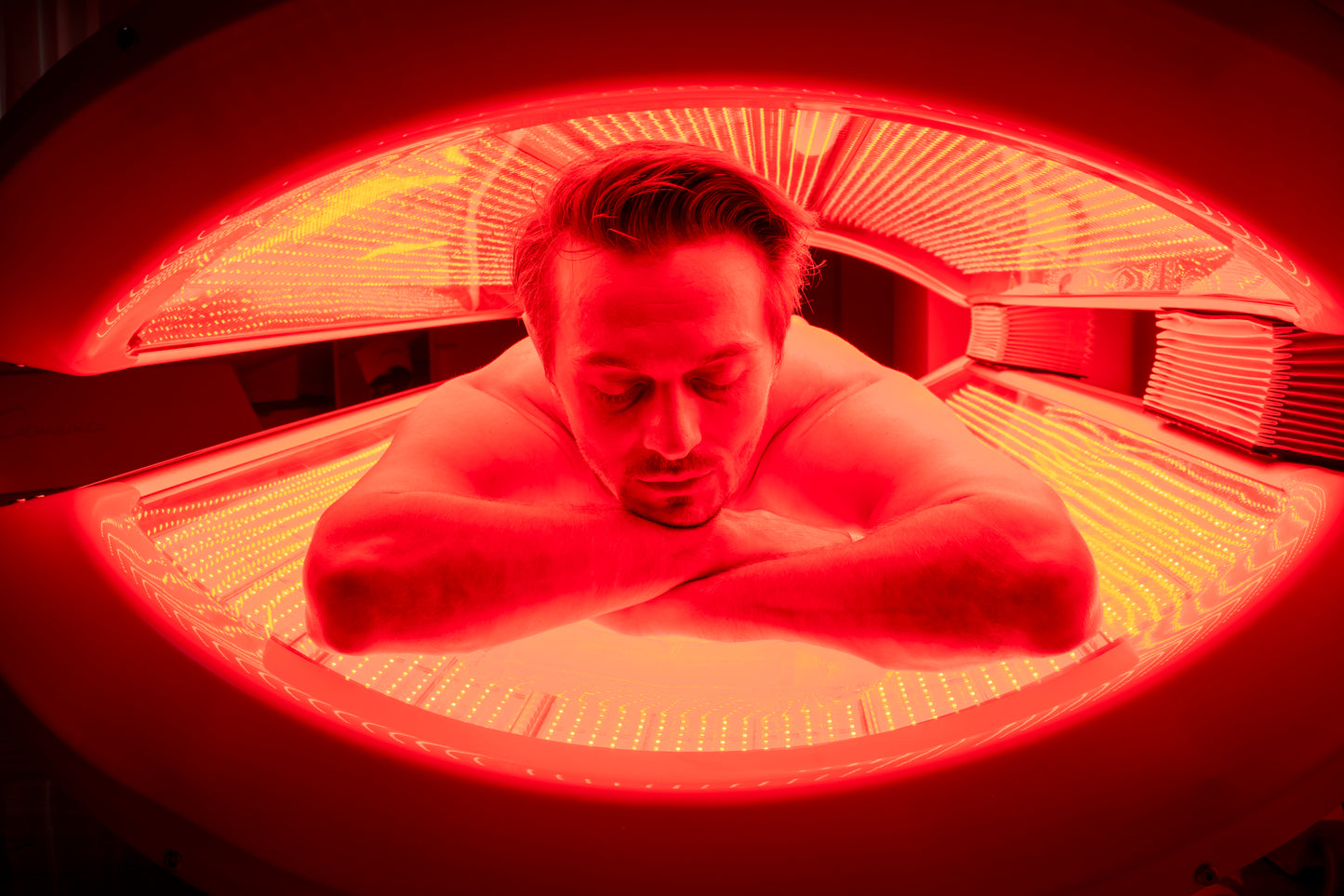 ZEN Red and Near-Infrared Light Therapy Bed
